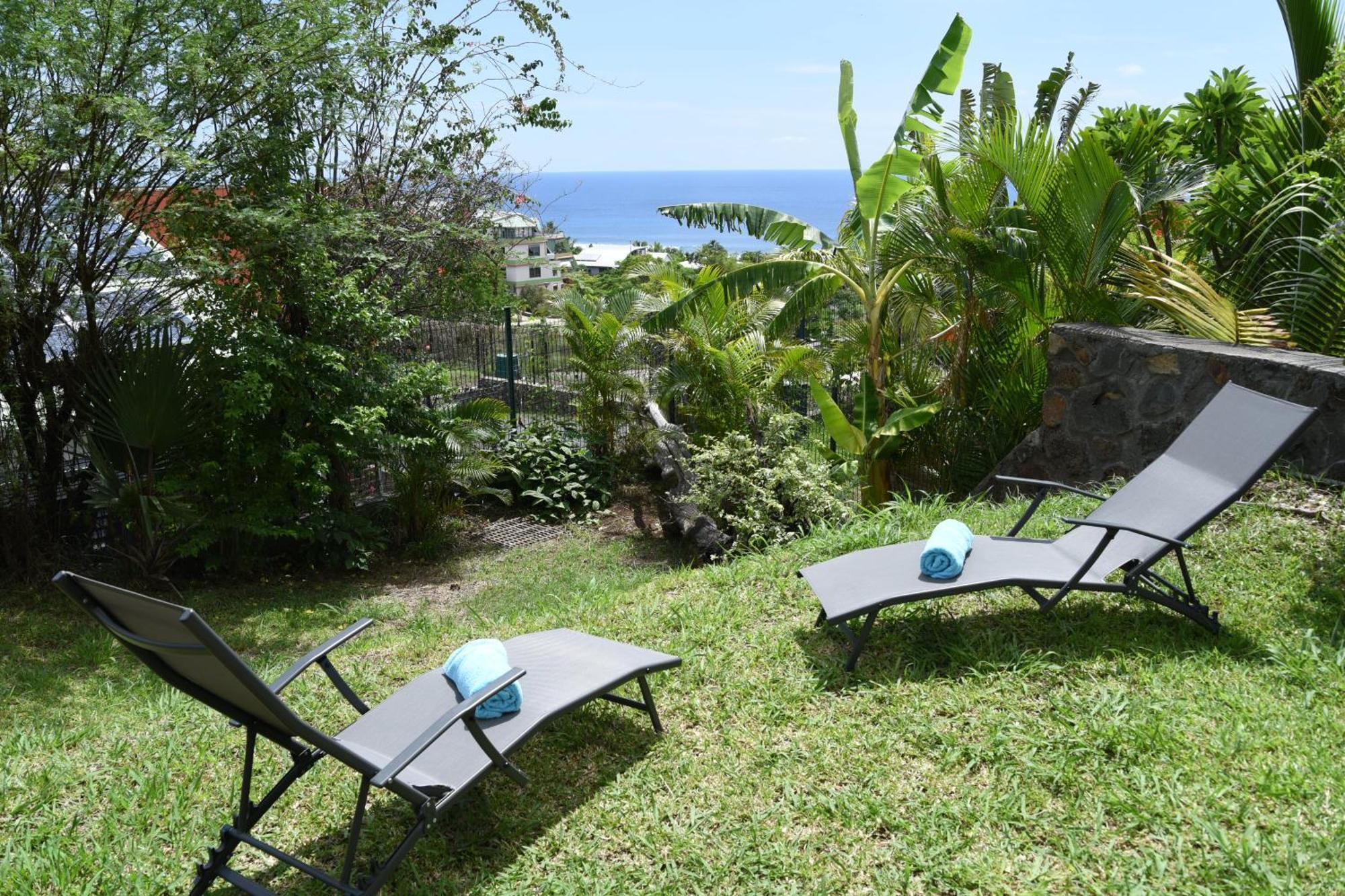 T2 Classe 4 Etoiles Avec Jardin, Piscine, Vue Mer A Saint-Gilles-Les-Bains Экстерьер фото