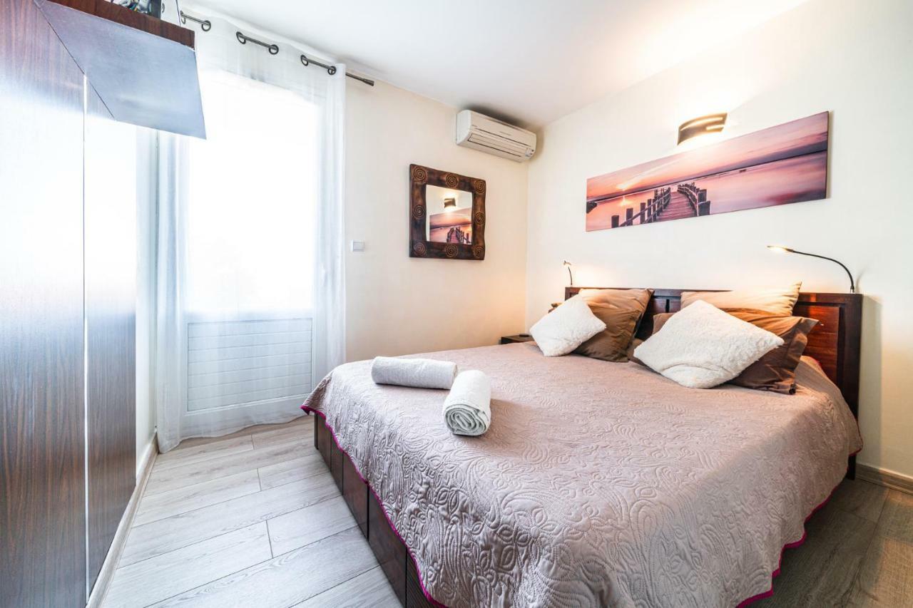 T2 Classe 4 Etoiles Avec Jardin, Piscine, Vue Mer A Saint-Gilles-Les-Bains Экстерьер фото